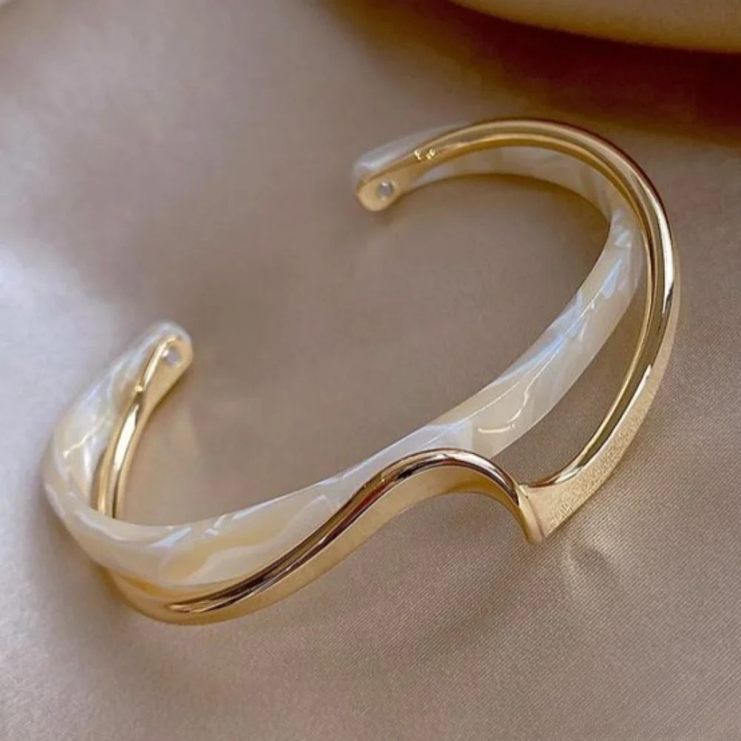 Gold Opal Bracelet