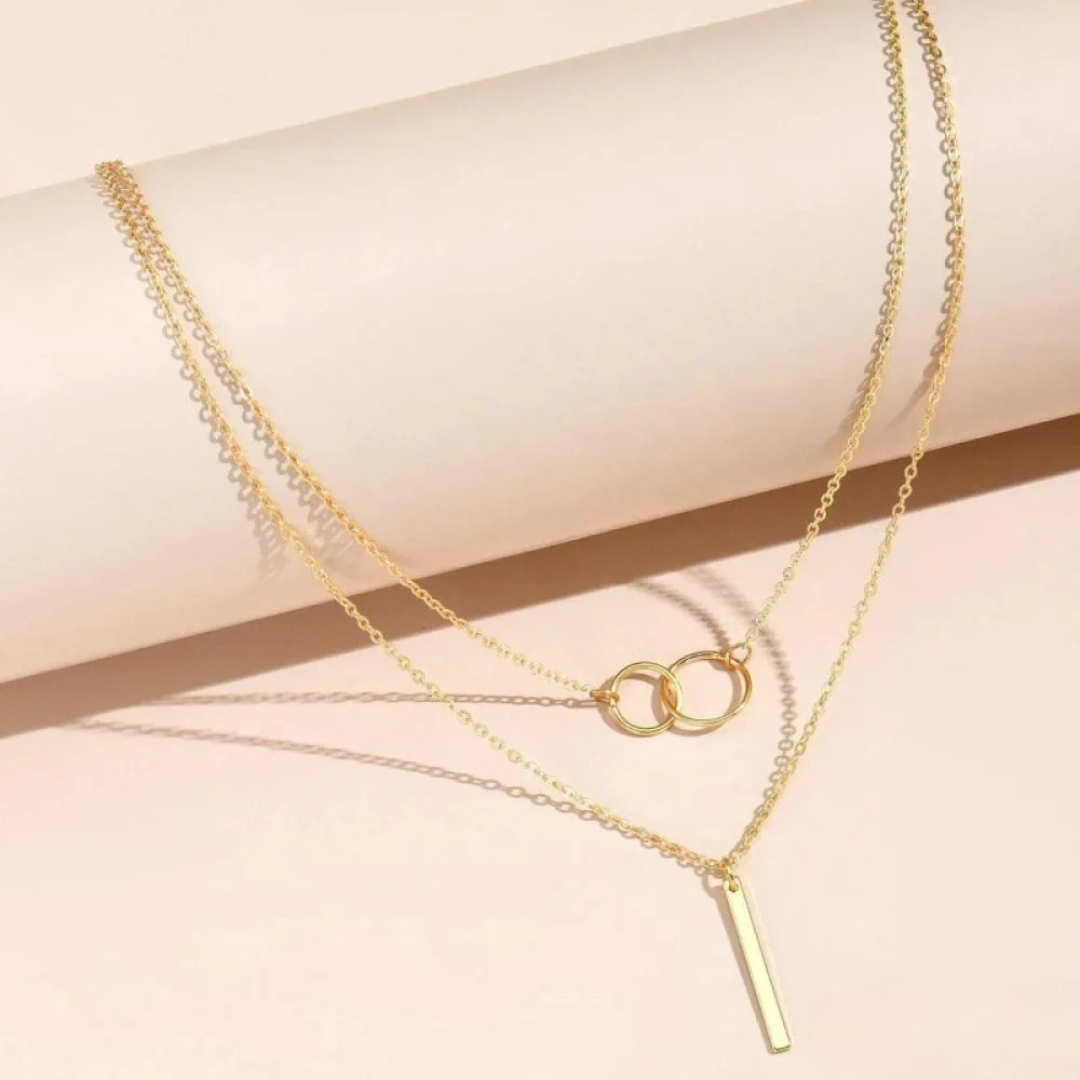 Vintage gold double circle pendant necklace