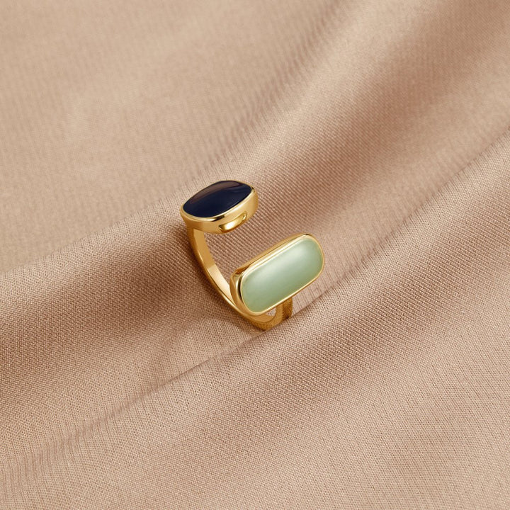 Pur - Unique Wrapped Ring